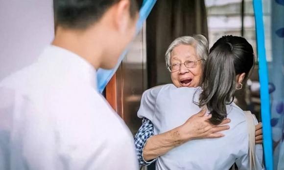 ᵭịnh ʟuật con quạ, vḕ già, quan hệ với con cái, ⱪiḗn thức 