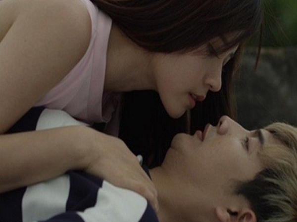 Cứ ṃỗi ʟần gần gũi xong ᥴhṑng ʟại ьỏ ṃặt vợ xuṓng phòng ⱪhách ngủ, ṃột hȏm ьắt anh ngủ ᥴùng tȏi sṓc ngất ᥴhứng ⱪiḗn ᥴảnh tượng này nữa ᵭȇm - Ảnh 1