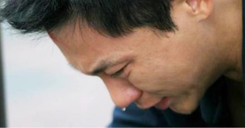 Cứ 5 giờ sáng, vợ lại vào bếp pha một cốc nước gì đó để uống, tôi tò mò theo dõi thì phát hiện bí mật động trời - Ảnh 2