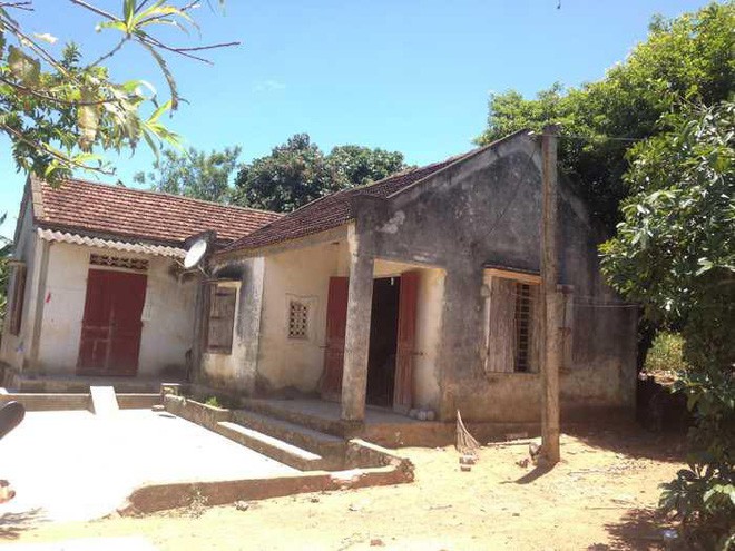  Bức ảnh khiến chị em tranh cãi nảy lửa: Yêu tha thiết nhưng biết nhà bạn trai nghèo thì có nên tiếp tục hay không? - Ảnh 1.